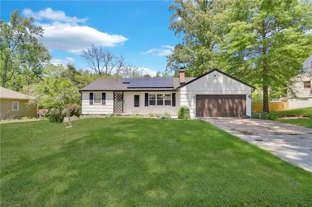11312 E  48th Ter, Kansas City, MO 64133