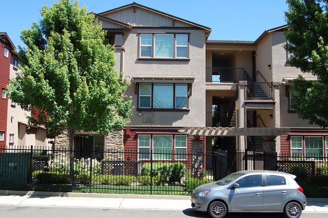12400 Fair Oaks Blvd #233, Fair Oaks, CA 95628