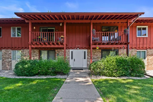 3182 Justin Ct, Appleton, WI 54914