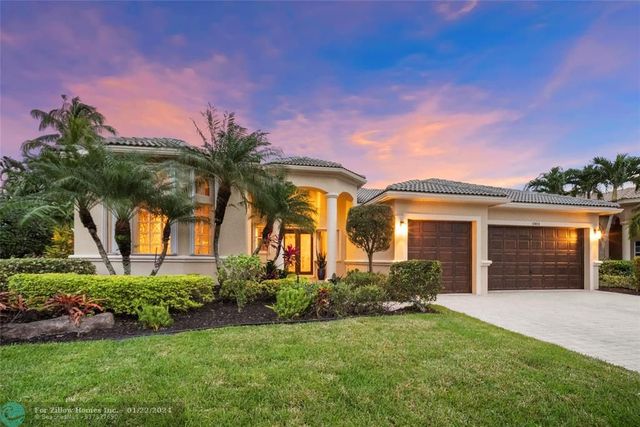 12034 NW 49th Dr, Coral Springs, FL 33076