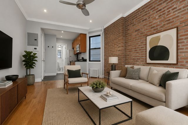 95 Perry St #15, New York, NY 10014
