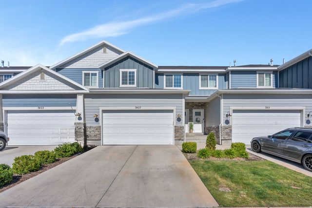 7407 N  Cottage Ln, Eagle Mountain, UT 84005