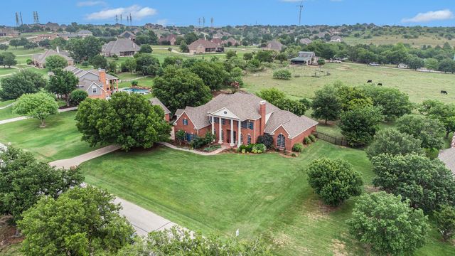 9508 Harbour View Ln, Fort Worth, TX 76179