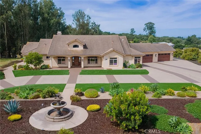 520 Stanton St, Arroyo Grande, CA 93420