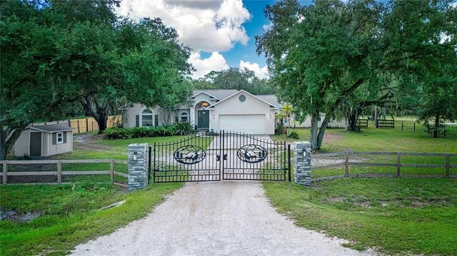 1220 BUTCH CASSIDY TRAIL, Wimauma, FL 33598