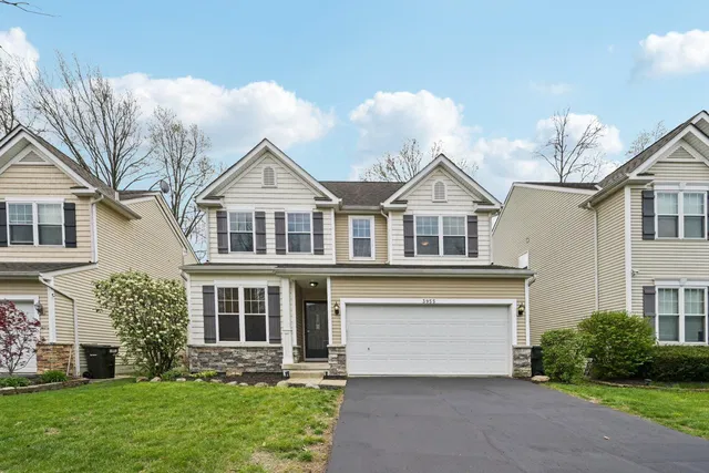 3955 Hoffman Valley Dr, Columbus, OH 43219