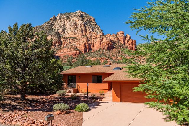 1135 Rodeo Rd, Sedona, AZ 86336