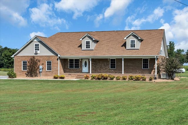 2657 Maple Springs Rd, Manchester, TN 37355