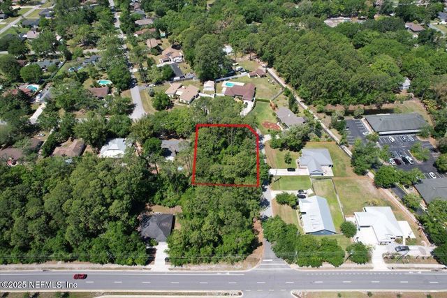 1700 LEMONWOOD Road, Saint Johns, FL 32259