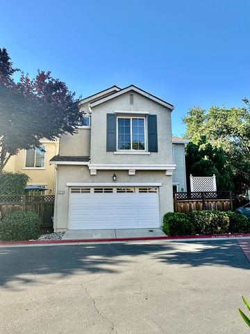 5979 Camden Cir, Citrus Heights, CA 95621