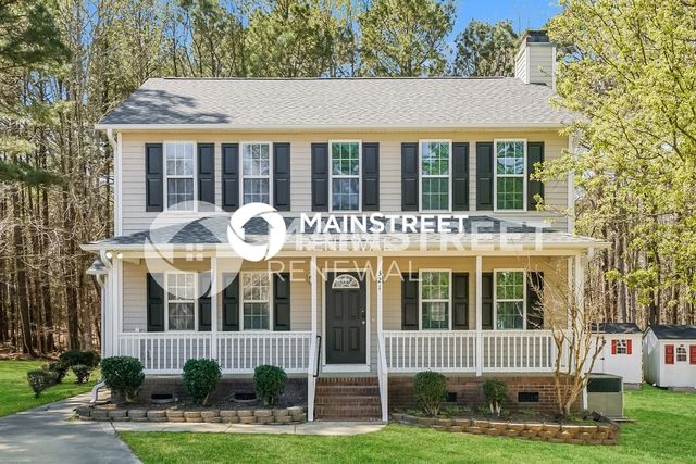 321 Hocutt Dr, Clayton, NC 27520