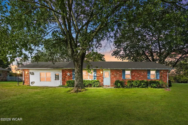 3828 Saint Johns Rd, Lima, OH 45806