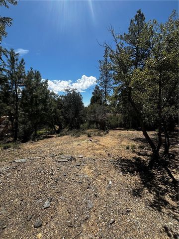 S  Valley View Dr #5, Idyllwild, CA 92549