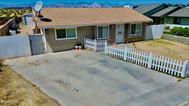 809 S  Sunset St, Ridgecrest, CA 93555