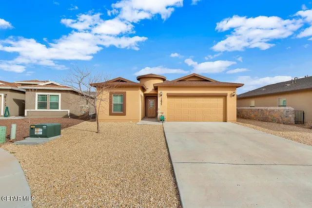 12032 N  Breeze Pl, El Paso, TX 79934