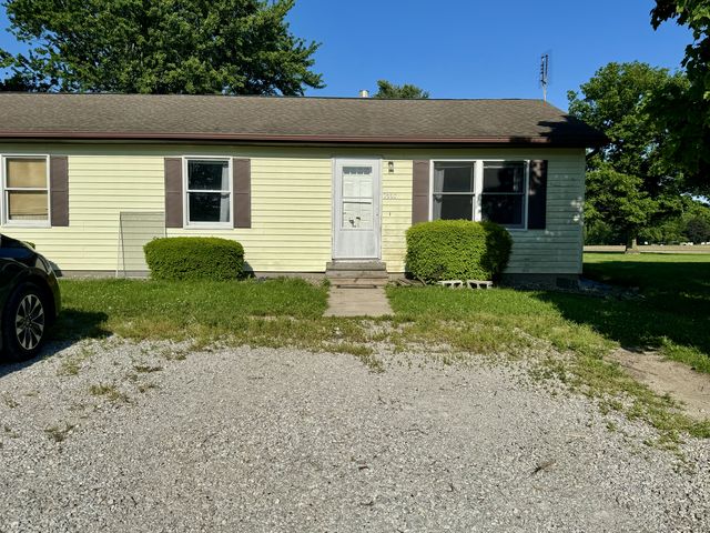 3970 & 3960 N  Meadow Ridge Dr #3960, Warsaw, IN 46582