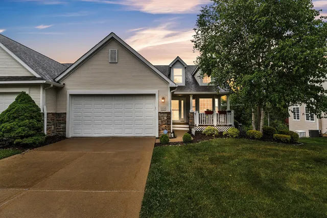 3220 Chamberlain Cir, Ann Arbor, MI 48103