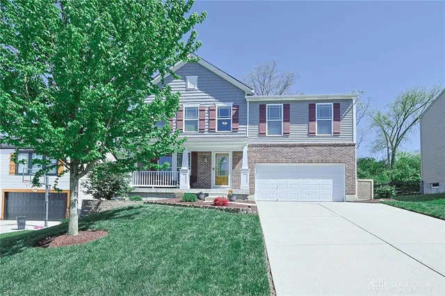 5820 Bentwood Dr, Middletown, OH 45042