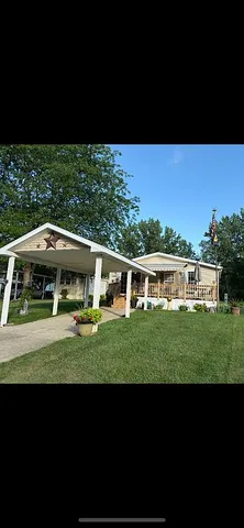 1 Ems B37 Ln #112, Warsaw, IN 46582