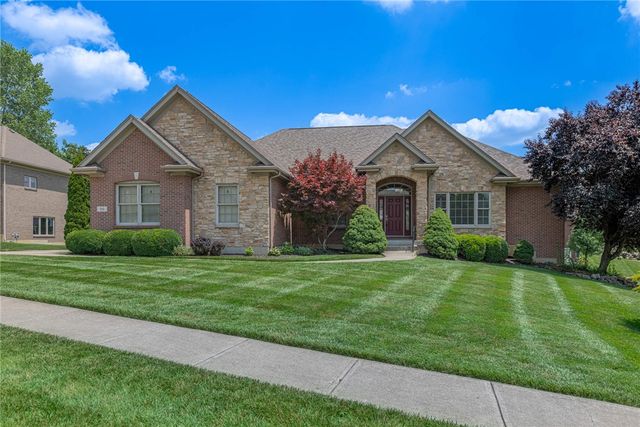 90 S  Pond Ct, Springboro, OH 45066