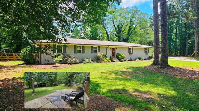 1581 Lost Mountain Rd, Powder Springs, GA 30127
