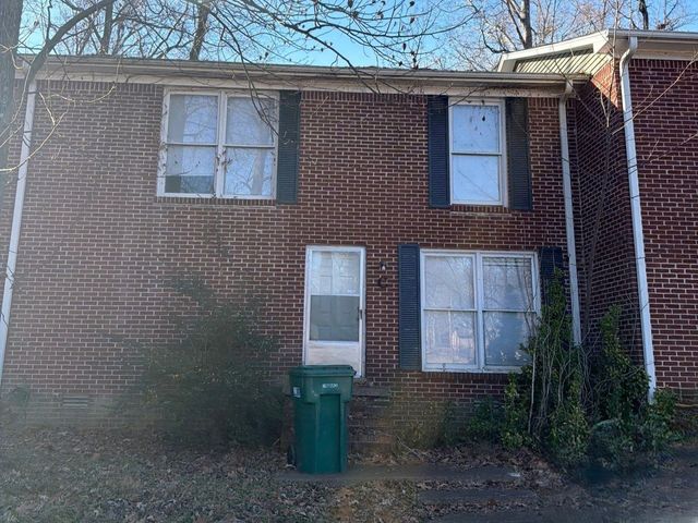 45 Woodmont Dr #C, Jackson, TN 38305