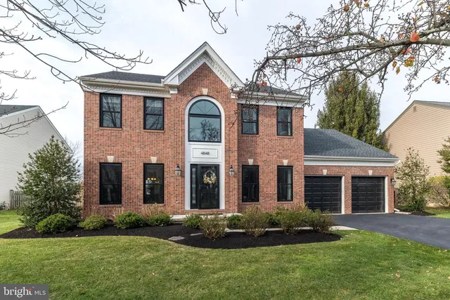 4848 Tall Oak Ct, Doylestown, PA 18902