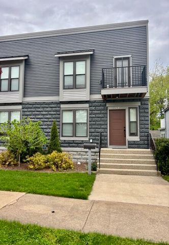 328 Maple Ave, Holland, MI 49423