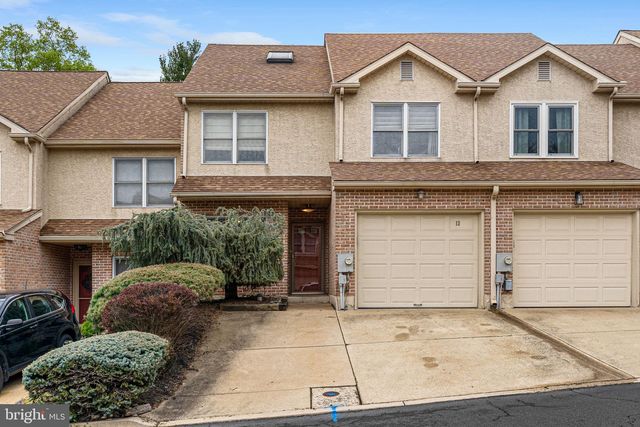 13 Summit Ct, Plymouth Meeting, PA 19462