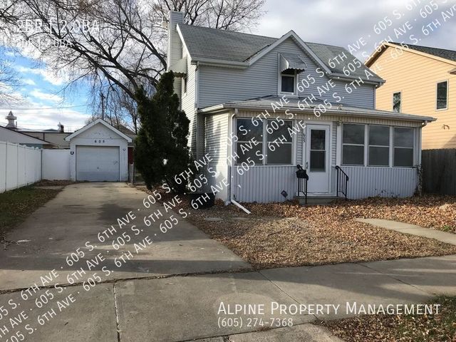 605 S  6th Ave, Sioux Falls, SD 57104