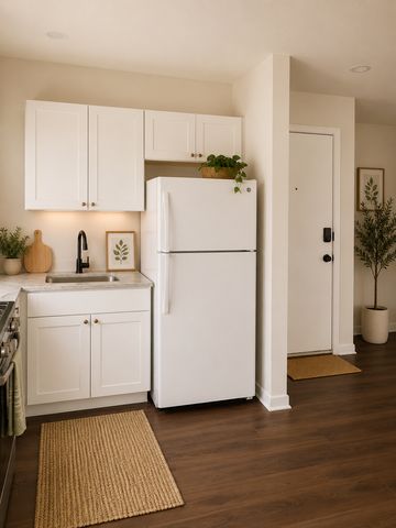 57 Park St #2E, Hartford, CT 06106