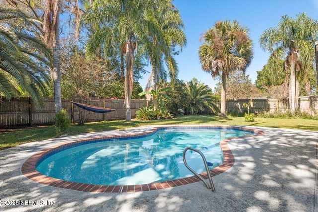 10858 MORGAN HORSE Drive E, Jacksonville, FL 32257