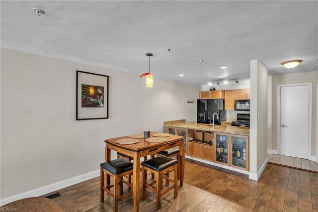 2348 Bays Edge Ave, Virginia Beach, VA 23451