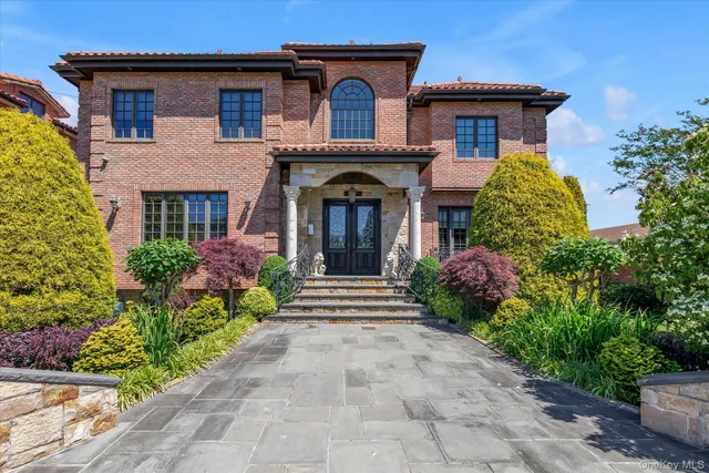 138-15 13th Avenue, Whitestone, NY 11357