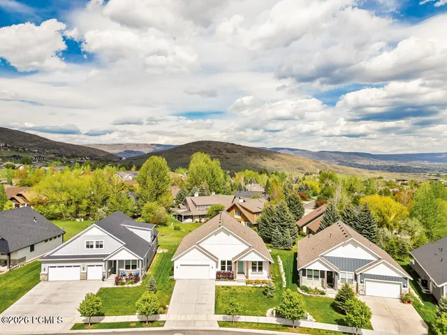 1258 N  Canyon View Rd, Midway, UT 84049