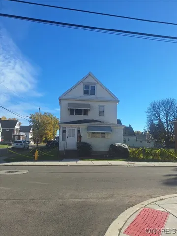 186 Center St, Lackawanna, NY 14218
