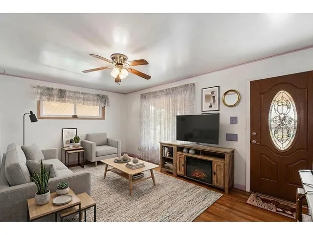 7270 Raritan St, Denver, CO 80221