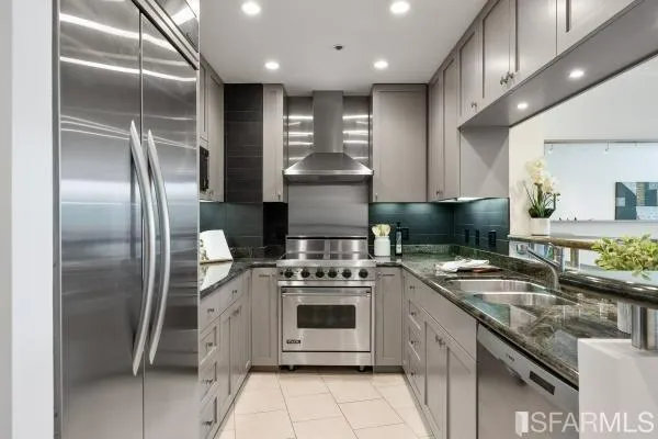 300 3rd St #506, San Francisco, CA 94107