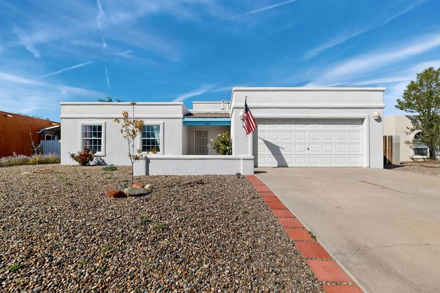 1609 Jack Nicklaus Dr, Belen, NM 87002