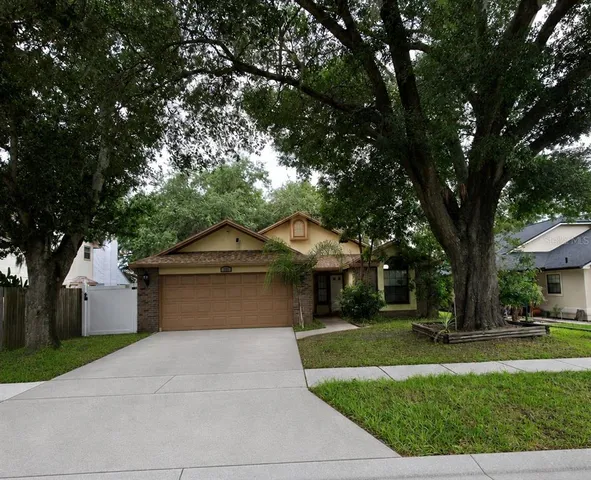 2201 Grasmere Dr, Apopka, FL 32703
