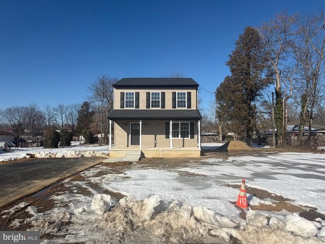 814 Catherine St, Vineland, NJ 08360