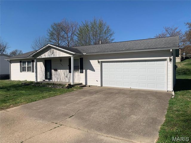 207 Hillvale St, Cape Girardeau, MO 63701