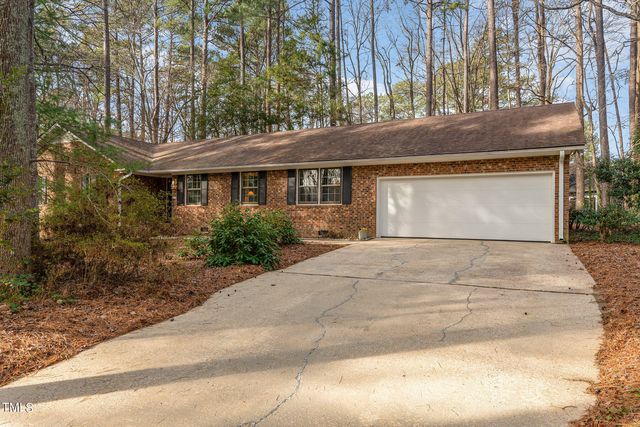 204 Rosecommon Ln, Cary, NC 27511