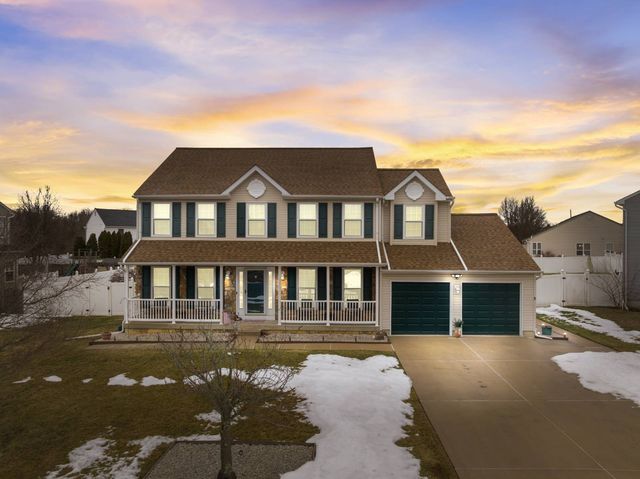 520 Coleman Dr, Clayton, NJ 08312