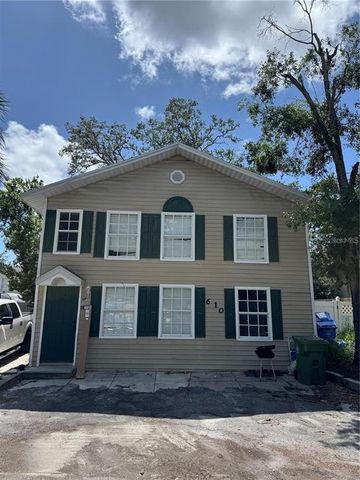 610 21st St W, Bradenton, FL 34205