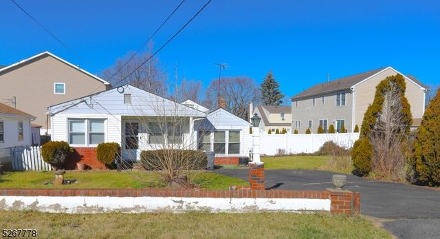 154 Jersey Ave, Cliffwood, NJ 07721