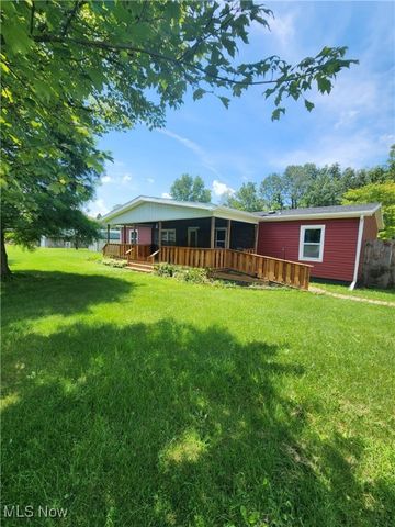 67660 E  Lofland Rd, Cambridge, OH 43725