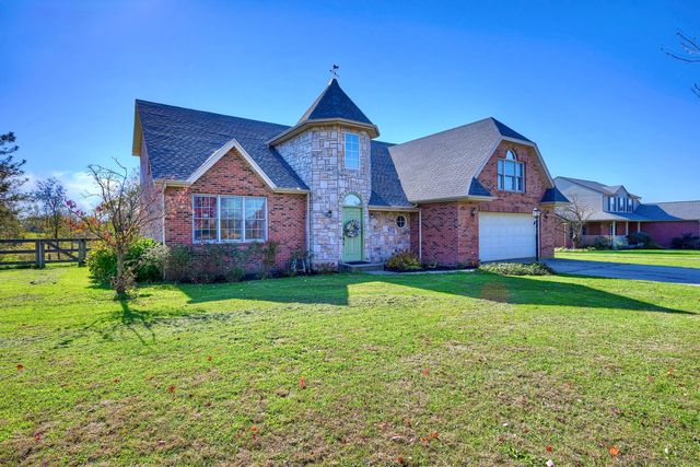 112 Beverly Ln, Dry Ridge, KY 41035