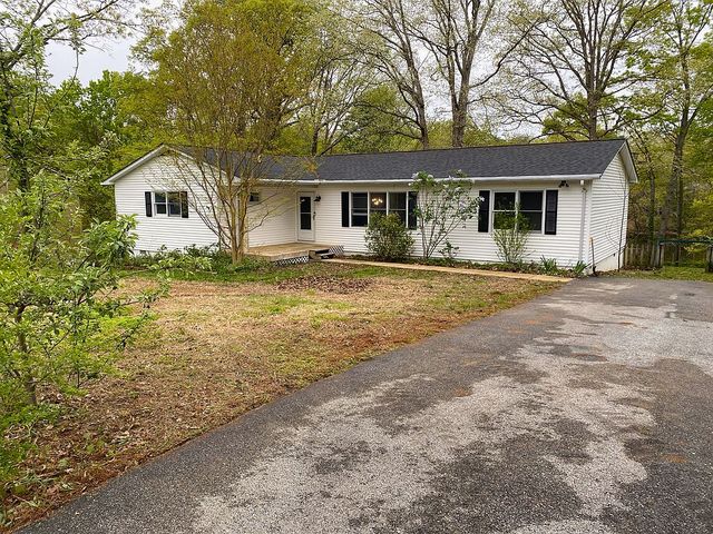 23295 Lakeview Dr, California, MD 20619