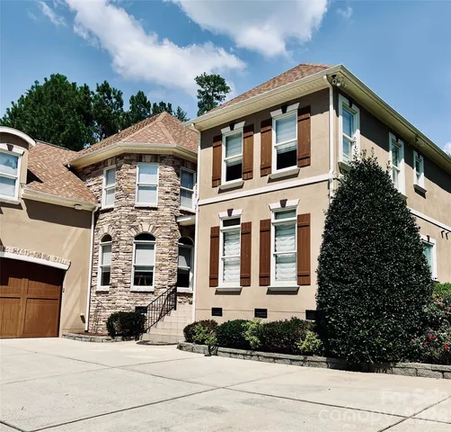 288 Indian Trl, Mooresville, NC 28117